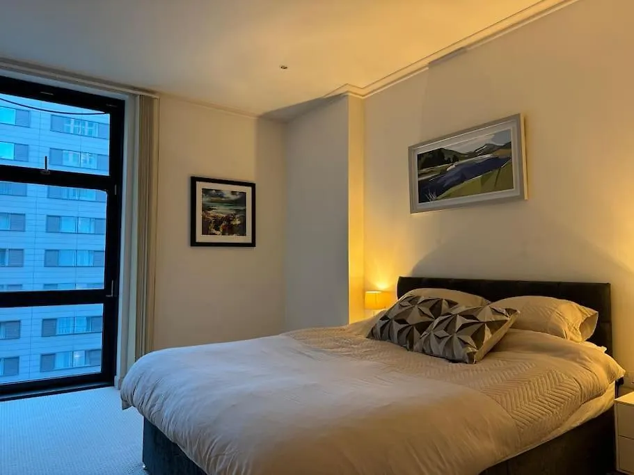 Apartment In London
